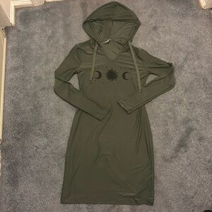 Extra Long NOBO Sweatshirt size S